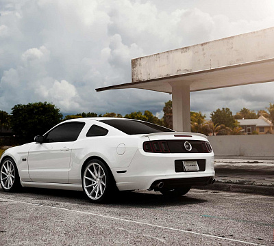 Фото дисков Vossen CVT на Ford Mustang V