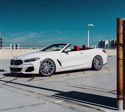 Фото дисков Vossen HF-3 на BMW 8/M8
