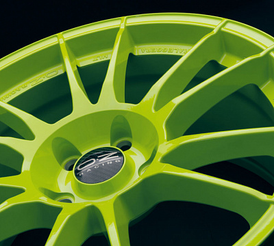 OZ Racing Ultraleggera HLT