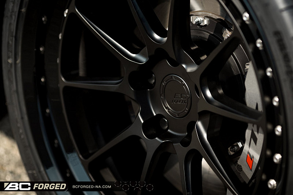Фото дисков BC Forged LE10 // MLE10 Черный матовый на Chevrolet Camaro VI
