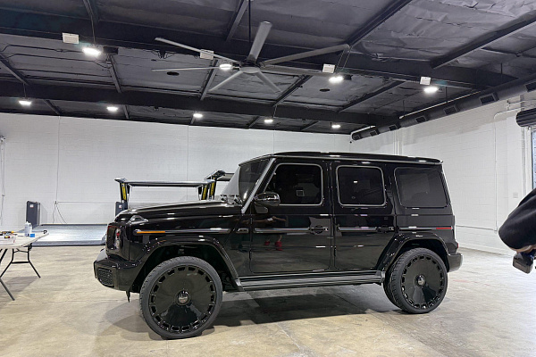 Фото дисков Giovanna Dicotto Черный глянец на Mercedes-Benz G-Class III