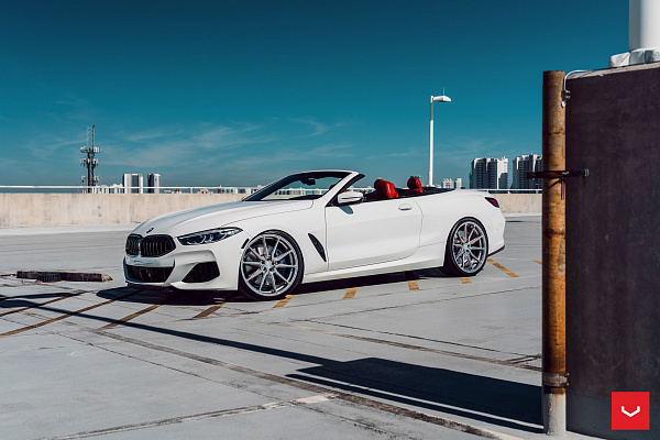 Фото дисков Vossen HF-3 Полированный лак на BMW 8/M8