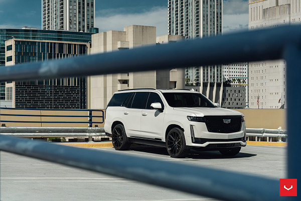 Фото дисков Vossen HF6-1 Черный сатин на Cadillac Escalade V