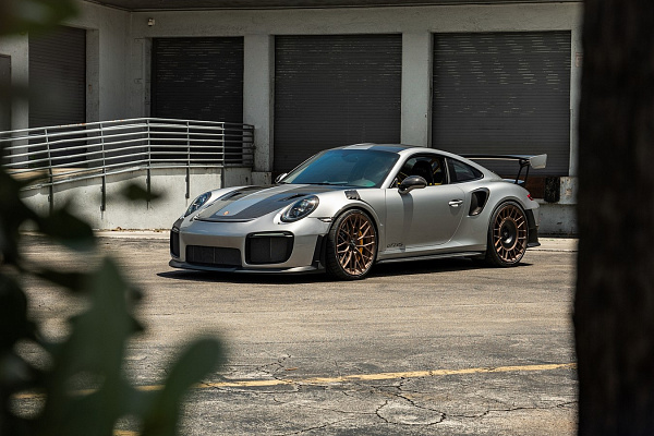 Фото дисков Anrky AN20 Aerosport Сатиновая бронза на Porsche 911 VIII