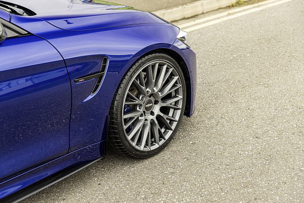 Фото дисков Rotiform LSE Сатиновый графит на BMW 4/M4 (F32/F82)
