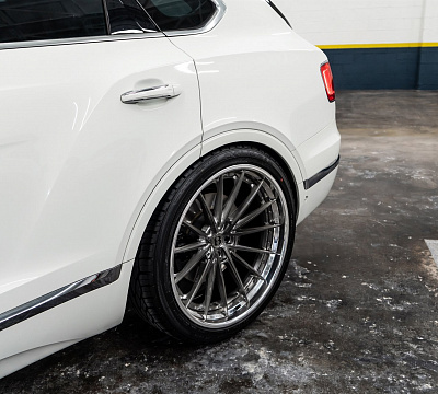Фото дисков Anrky AN39 на Bentley Bentayga