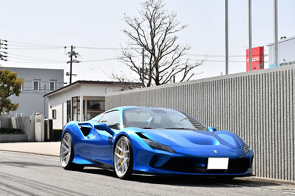 Фото дисков HRE S101SC Сатиновый лак на Ferrari F8