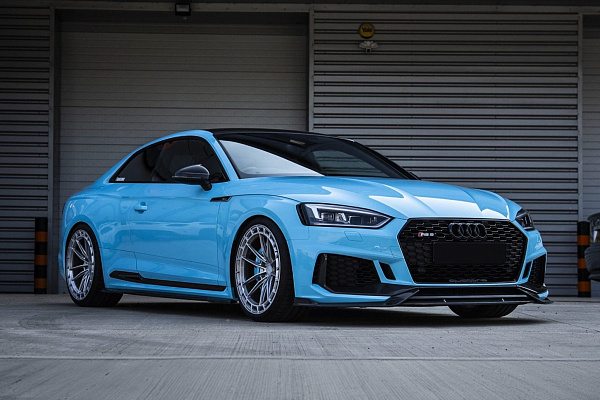 Фото дисков Bola FP3 Глянцевый лак на Audi A/S/RS 5 (F5)