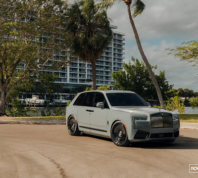 Фото дисков NOVITEC SP3 на Rolls-Royce Cullinan