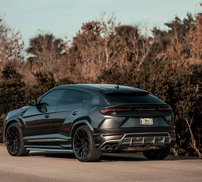 Фото дисков Vossen S17-01 на Lamborghini Urus