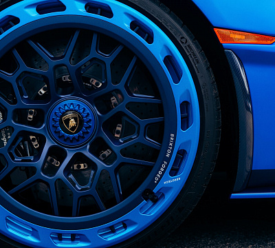 Фото дисков Brixton Forged FDE06 Aerotech на Lamborghini Huracan
