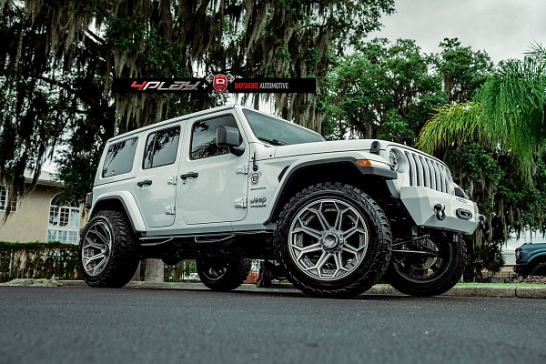 Фото дисков 4PLAY 4P60 Сатиновый графит на Jeep Wrangler IV (JL)