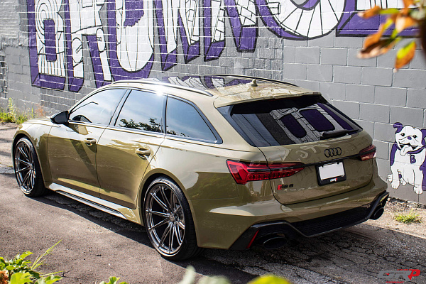 Фото дисков HRE P104SC Глянцевый темный лак на Audi A/RS 6 (C8)