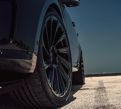 Фото дисков Vossen UV-3 на Land Rover Range Rover Sport II
