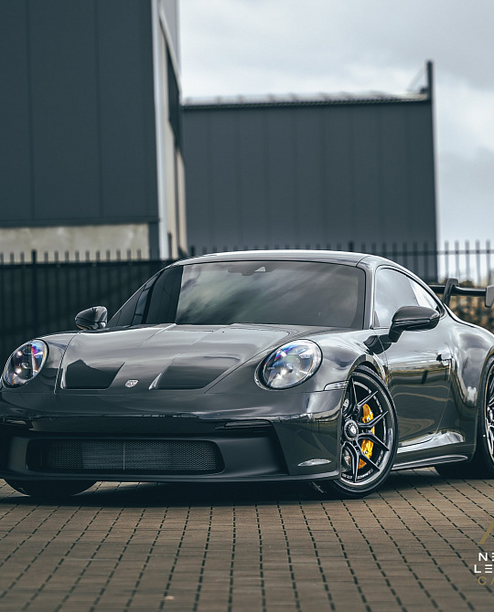 Фото дисков CM5-R Черный сатин на Porsche 911 VIII