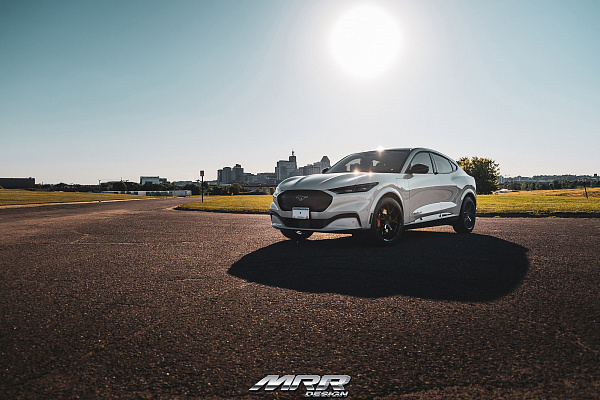 Фото дисков MRR FS06 Черный сатин на Ford Mustang Mach-E