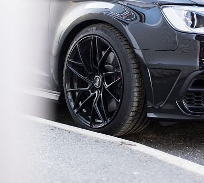 Фото дисков Bola FLR на Audi A/S/RS 3 (8V)