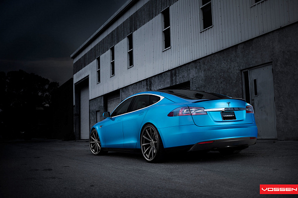 Фото дисков Vossen CV1 Сатиновый графит на Tesla Model S