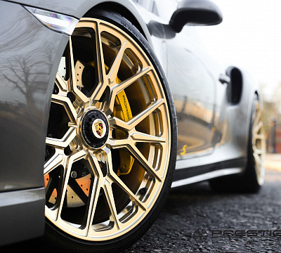 Фото дисков Vossen M-X3 на Porsche 911 VII