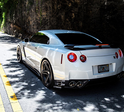 Фото дисков Vossen VFS-5 на Nissan GT-R