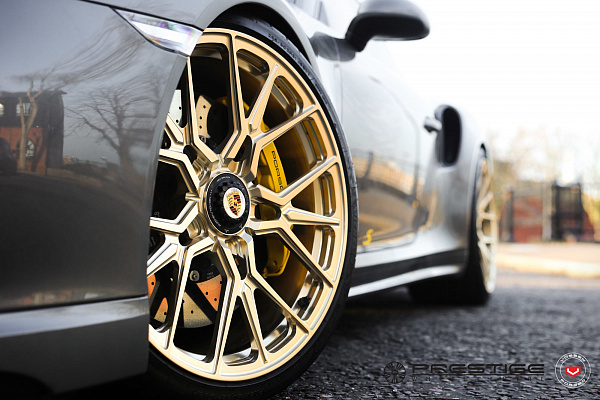 Фото дисков Vossen M-X3 Глянцевая шампань на Porsche 911 VII