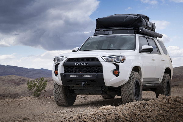 Фото дисков Black Rhino DUGGER Черный матовый на Toyota 4Runner V