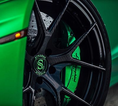 Фото дисков Strasse Wheels SM5R Deep Concave Monoblock на Lamborghini Aventador