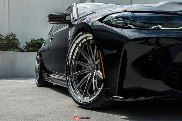 Фото дисков HRE S104SC Сатиновый темный лак на BMW 3/M3 (G2x/G80)