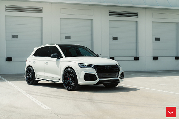 Фото дисков Vossen HF-5 Черный глянец на Audi Q5 (FY)