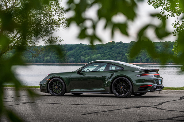 Фото дисков Brixton Forged R11-R Черный сатин на Porsche 911 VIII