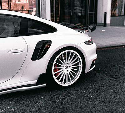 Фото дисков HRE 309M на Porsche 911 VIII