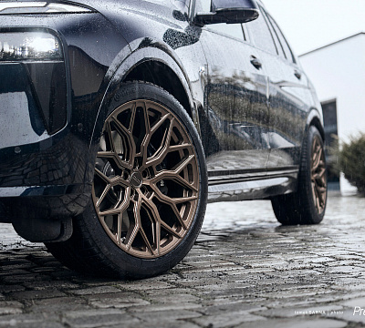 Фото дисков Vossen HF-2 на BMW X7 (G07)