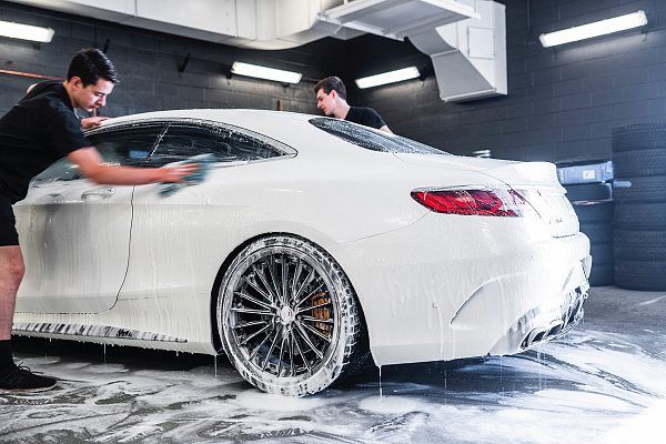 Фото дисков HRE S209 Черный сатин на Mercedes-Benz S-Class (W222, C217)