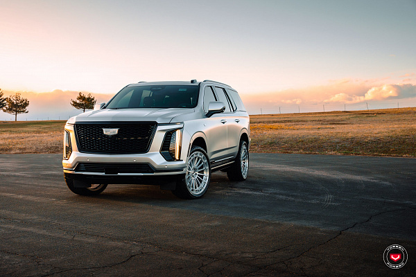 Фото дисков Vossen LCX-01 Глянцевый лак на Cadillac Escalade V