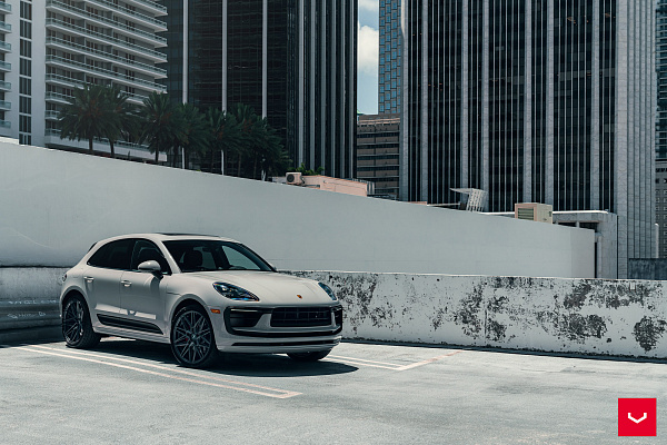 Фото дисков Vossen HF-7 Сатиновый графит на Porsche Macan I