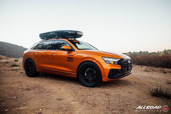 Фото дисков Vossen M-X6 Черный сатин на Audi Q8