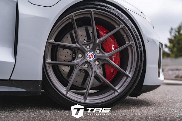 Фото дисков HRE P101SC Сатиновый темный лак на Audi E-tron GT