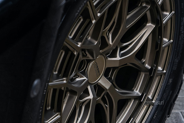 Фото дисков Vossen HFX-1 (6-Lug) Сатиновая бронза на Tank 300