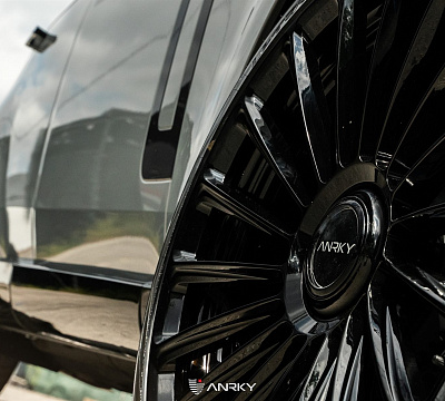 Фото дисков Anrky RF-282 на Range Rover V