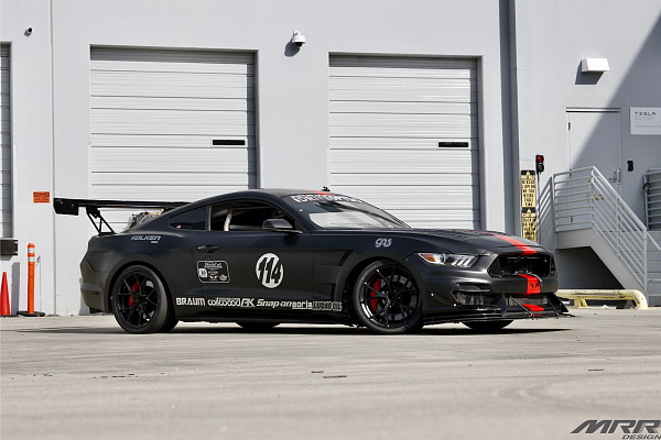 Фото дисков MRR FS06 Черный сатин на Ford Mustang VI