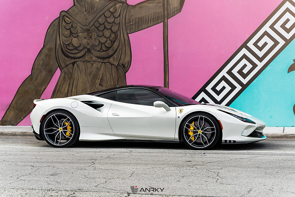 Фото дисков Anrky AN11 Алмазная проточка на Ferrari F8