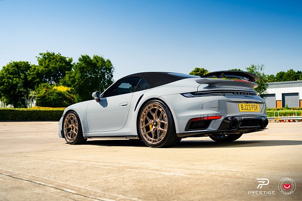 Фото дисков Vossen LC3-01 Глянцевое золото на Porsche 911 VIII