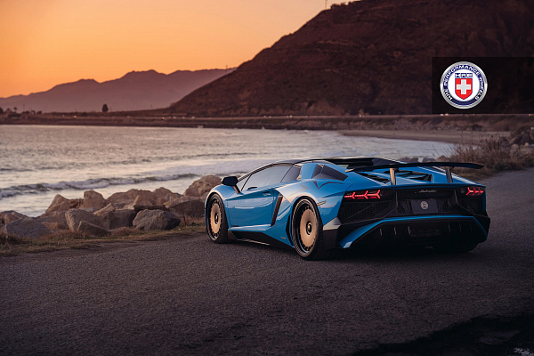 Фото дисков HRE 935 Черный сатин на Lamborghini Aventador
