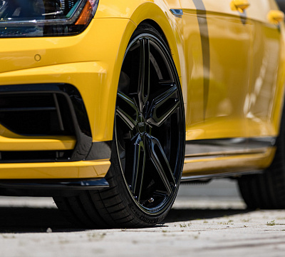 Фото дисков Vossen HF-1 на Volkswagen Golf VII