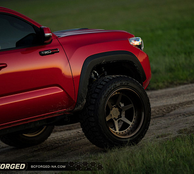 Фото дисков BC Forged LE61 // MLE61 на Toyota Tacoma III