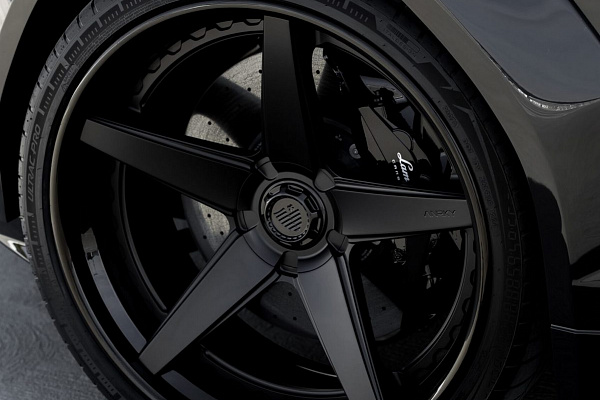 Фото дисков Anrky RS5.3 Черный сатин на Lamborghini Urus