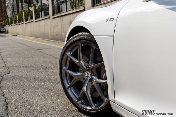 Фото дисков HRE P101 Глянцевый тонированный лак на Audi R8 (Typ 42)