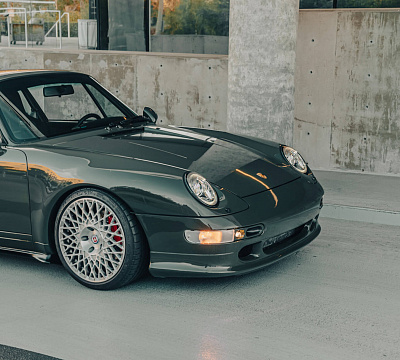 Фото дисков HRE 501M на Porsche 911 IV