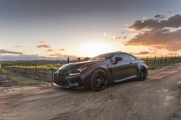 Фото дисков HRE FF04 Другой цвет на Lexus RC