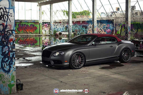 Фото дисков HRE P103 Глянцевый темный лак на Bentley Continental GT II